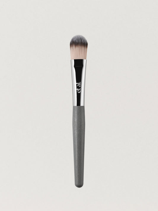 FOUNDATION BRUSH
