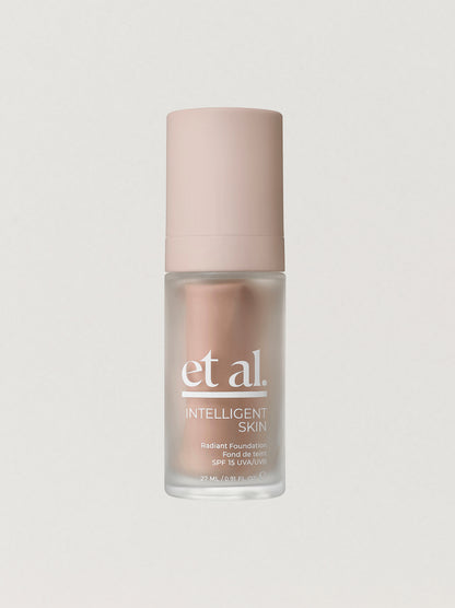 INTELLIGENT SKIN RADIANT FOUNDATION