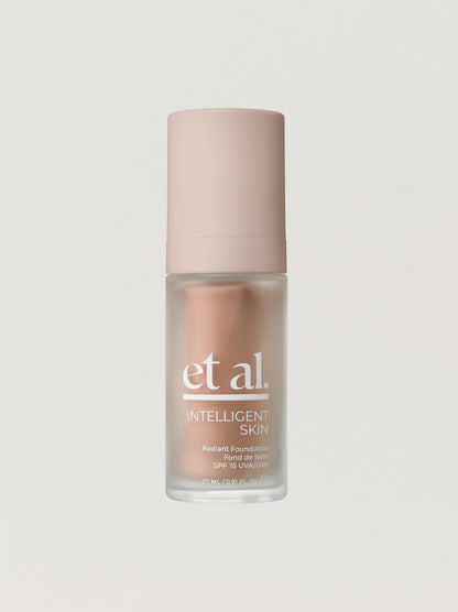 INTELLIGENT SKIN RADIANT FOUNDATION