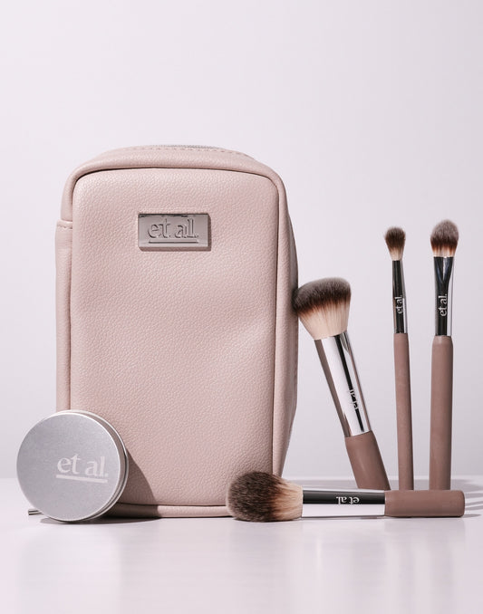 LIMITED-EDITION BRUSH SET